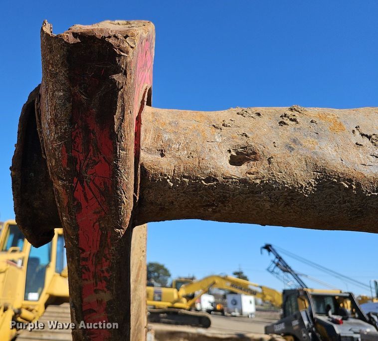 image for item DQ8683 Rock box