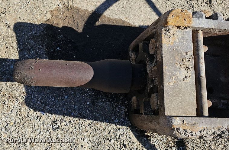 image for item DQ8684 Breaker