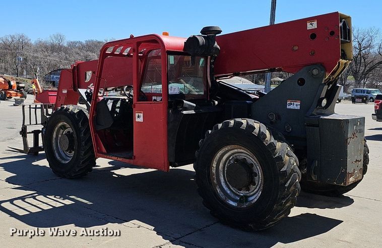 image for item DQ8687 2006 JLG G9-43A telehandler