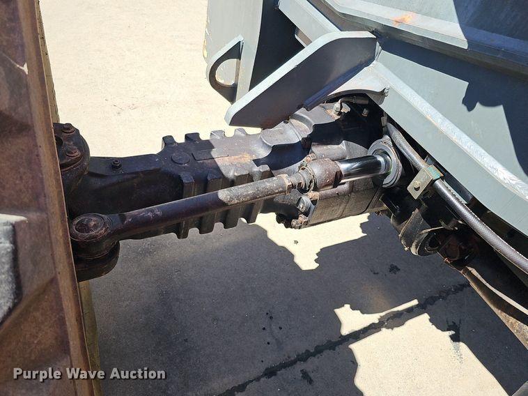 image for item DQ8687 2006 JLG G9-43A telehandler