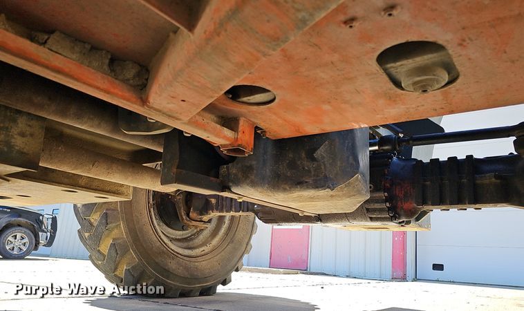 image for item DQ8687 2006 JLG G9-43A telehandler