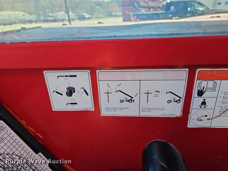 image for item DQ8687 2006 JLG G9-43A telehandler