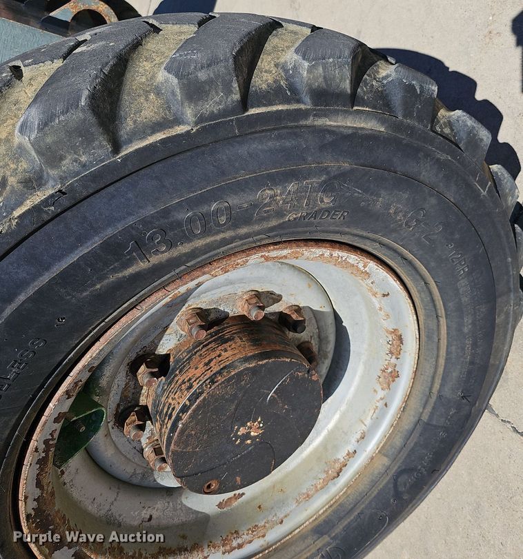 image for item DQ8687 2006 JLG G9-43A telehandler