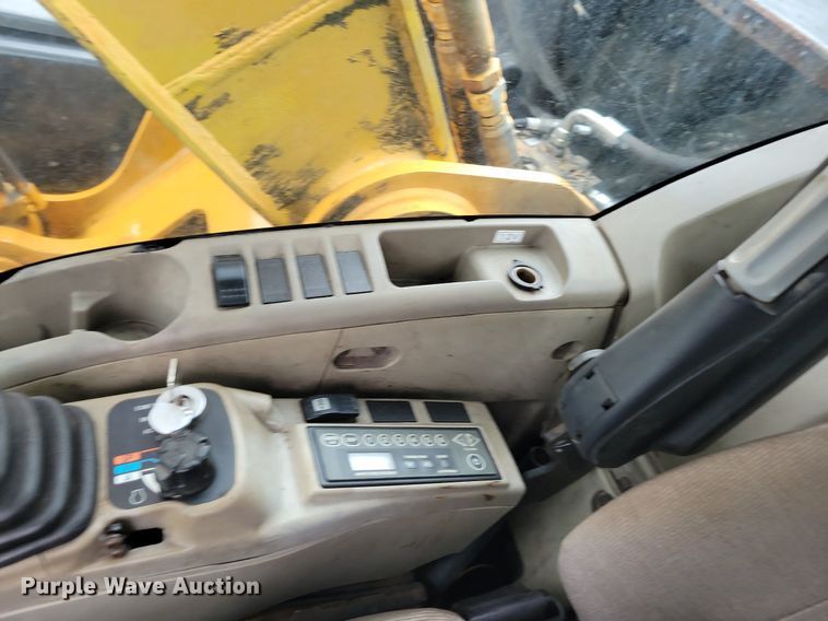 image for item DR7895 2015 Case  CX210C excavator