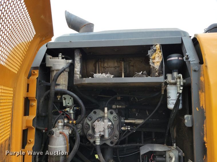 image for item DR7895 2015 Case  CX210C excavator