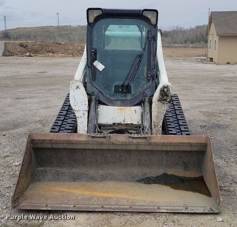 image for item DR7897 2011 Bobcat T650 tracked skid steer loader