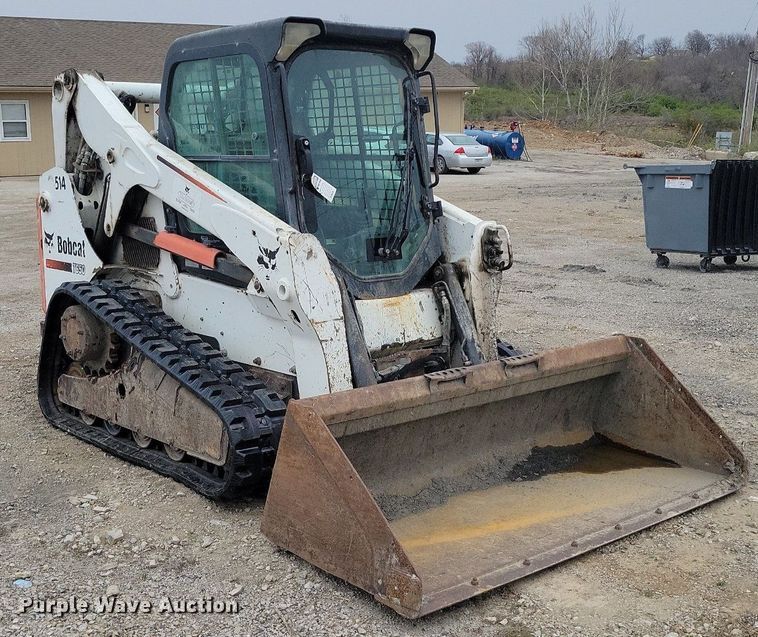 image for item DR7897 2011 Bobcat T650 tracked skid steer loader