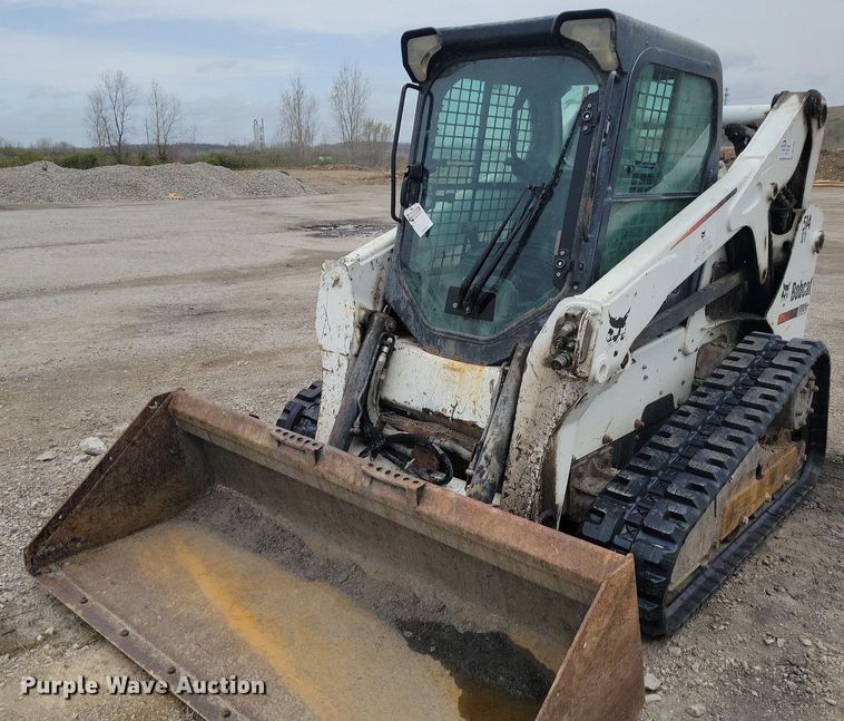 image for item DR7897 2011 Bobcat T650 tracked skid steer loader