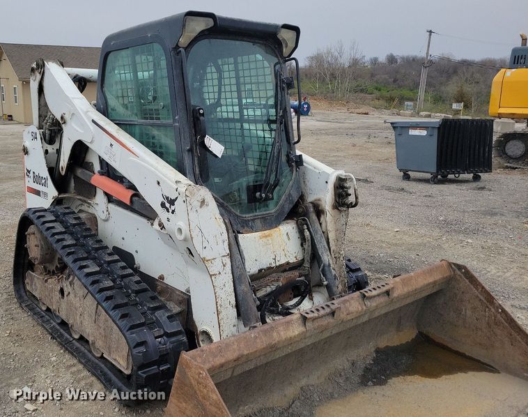 image for item DR7897 2011 Bobcat T650 tracked skid steer loader
