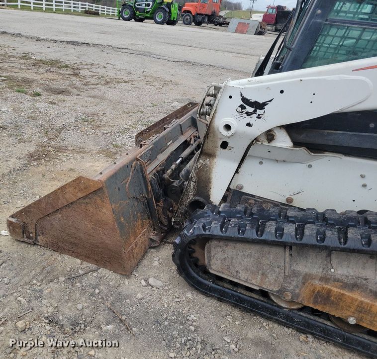 image for item DR7897 2011 Bobcat T650 tracked skid steer loader