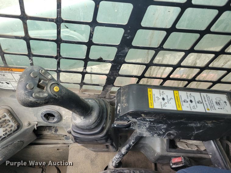 image for item DR7897 2011 Bobcat T650 tracked skid steer loader