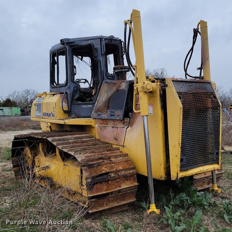 image for item DR7958 2006 Komatsu D65WX-15 dozer