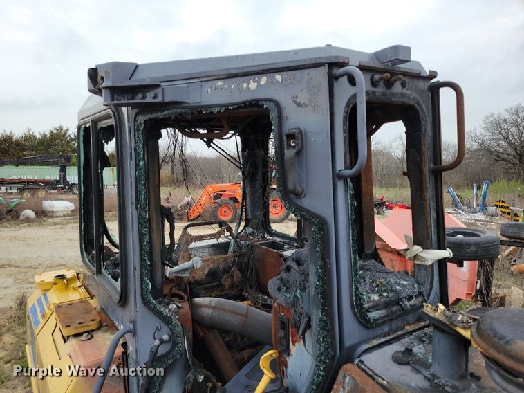 image for item DR7958 2006 Komatsu D65WX-15 dozer