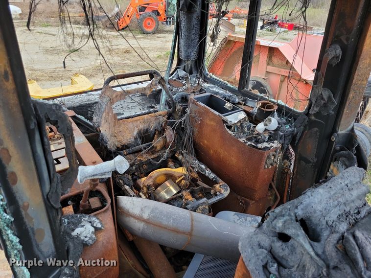 image for item DR7958 2006 Komatsu D65WX-15 dozer