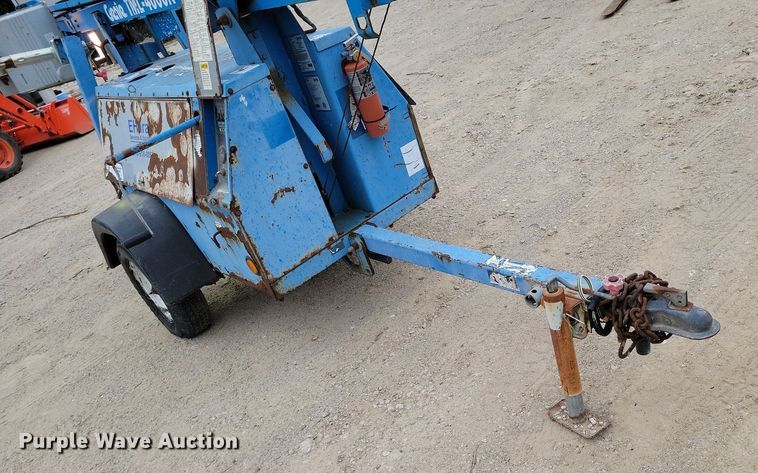 image for item DR7961 2006 Genie TML-4000N light plant