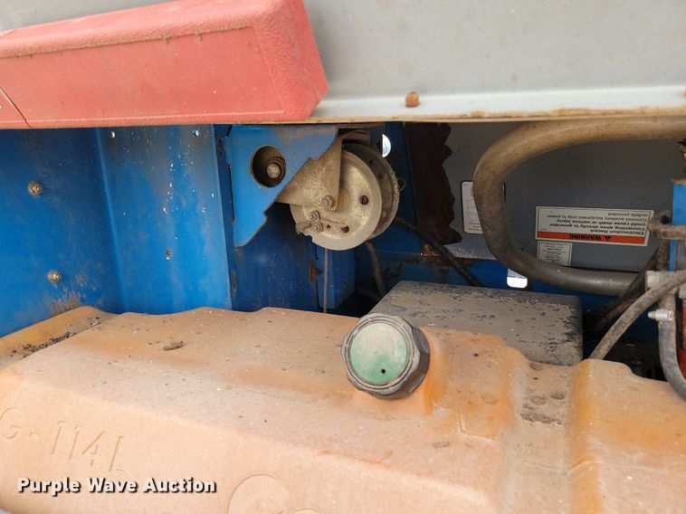 image for item DR7961 2006 Genie TML-4000N light plant