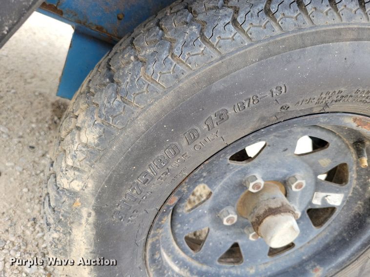 image for item DR7961 2006 Genie TML-4000N light plant