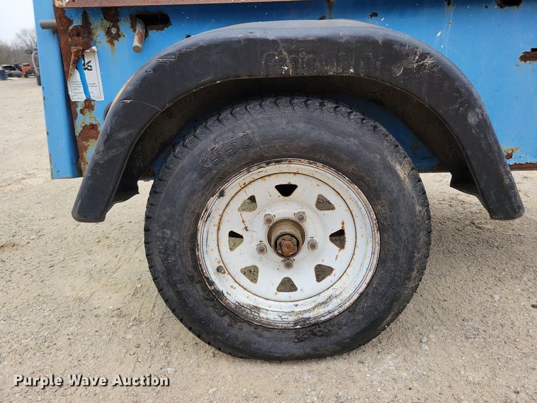 image for item DR7961 2006 Genie TML-4000N light plant