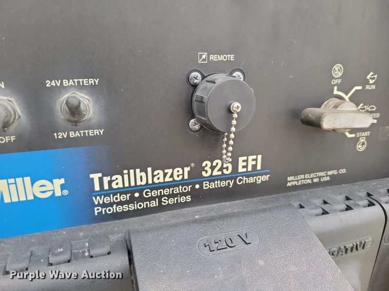 image for item DR7962 Miller Trailblazer 325 EFI welder/generator