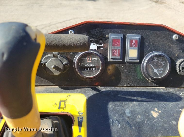 image for item DR7985 2017 Ditch Witch SK600 compact utility loader