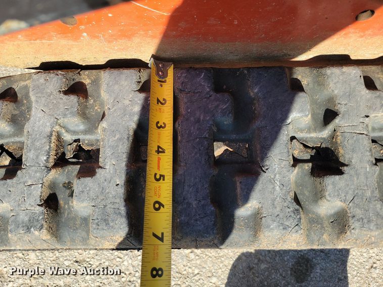 image for item DR7985 2017 Ditch Witch SK600 compact utility loader