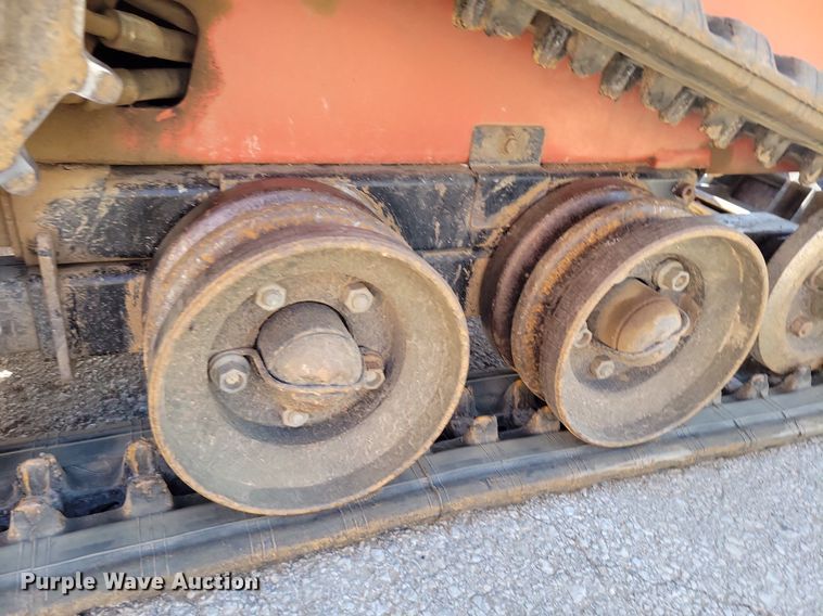 image for item DR7985 2017 Ditch Witch SK600 compact utility loader