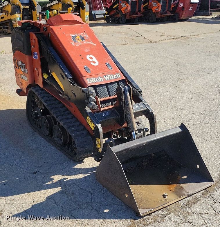 image for item DR7987 2020 Ditch Witch SK600 compact utility loader