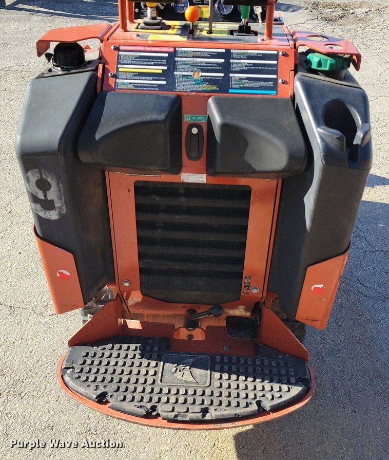 image for item DR7987 2020 Ditch Witch SK600 compact utility loader