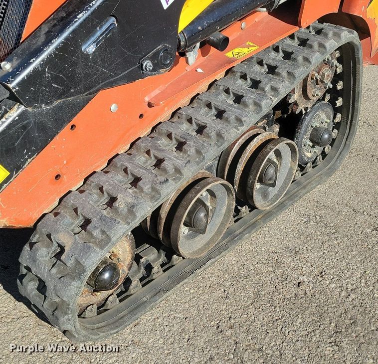 image for item DR7987 2020 Ditch Witch SK600 compact utility loader