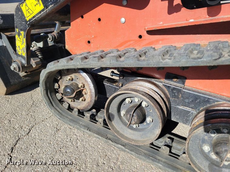 image for item DR7987 2020 Ditch Witch SK600 compact utility loader