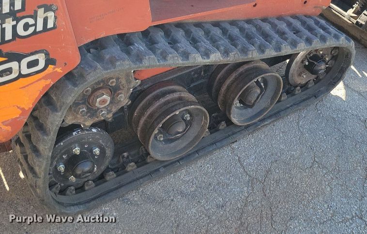 image for item DR7987 2020 Ditch Witch SK600 compact utility loader