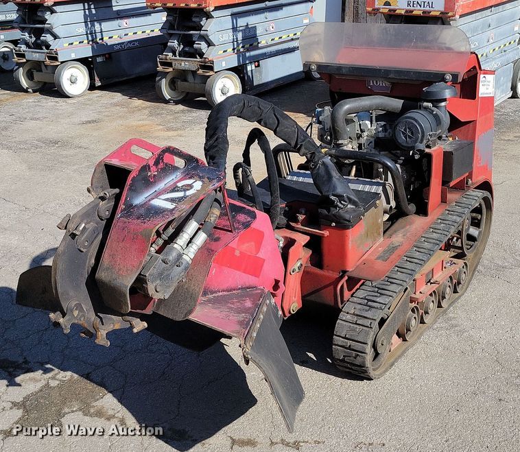 image for item DR7988 2013 Toro STX-38 stump grinder