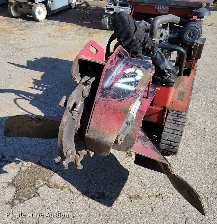 image for item DR7988 2013 Toro STX-38 stump grinder