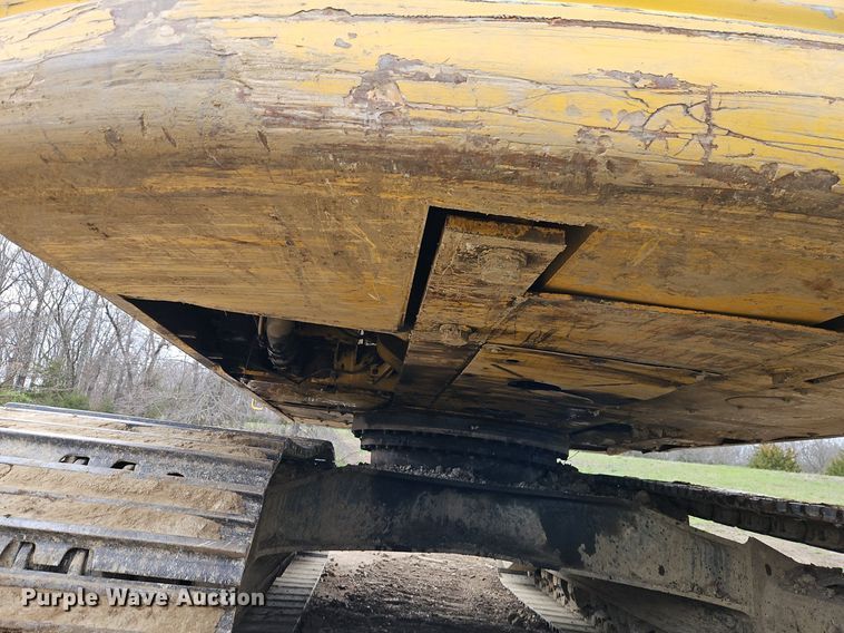 image for item DR8561 2006 Komatsu PC400LC-7L excavator