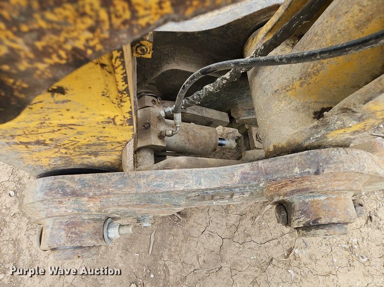 image for item DR8561 2006 Komatsu PC400LC-7L excavator