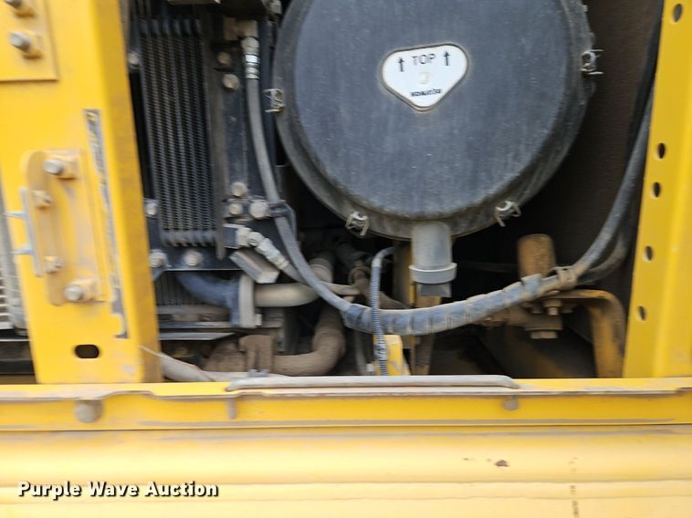 image for item DR8561 2006 Komatsu PC400LC-7L excavator