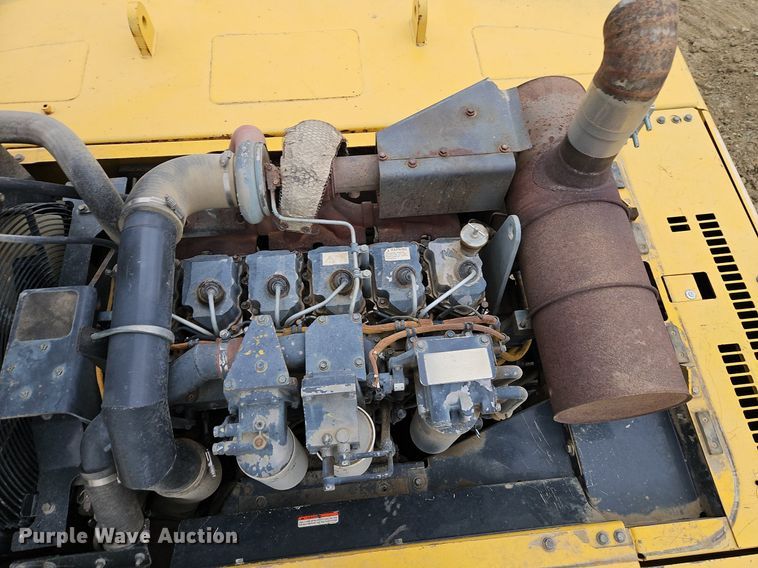 image for item DR8561 2006 Komatsu PC400LC-7L excavator