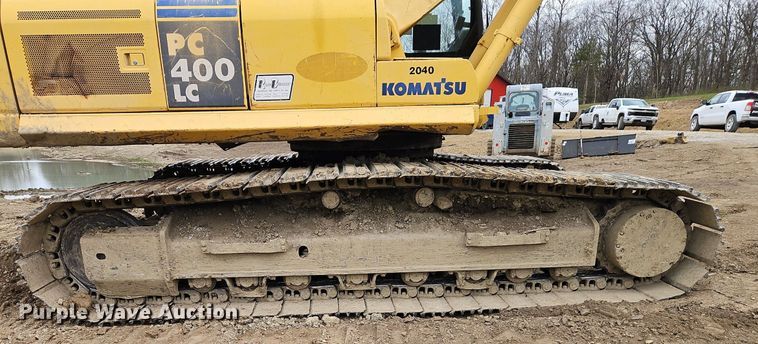 image for item DR8561 2006 Komatsu PC400LC-7L excavator