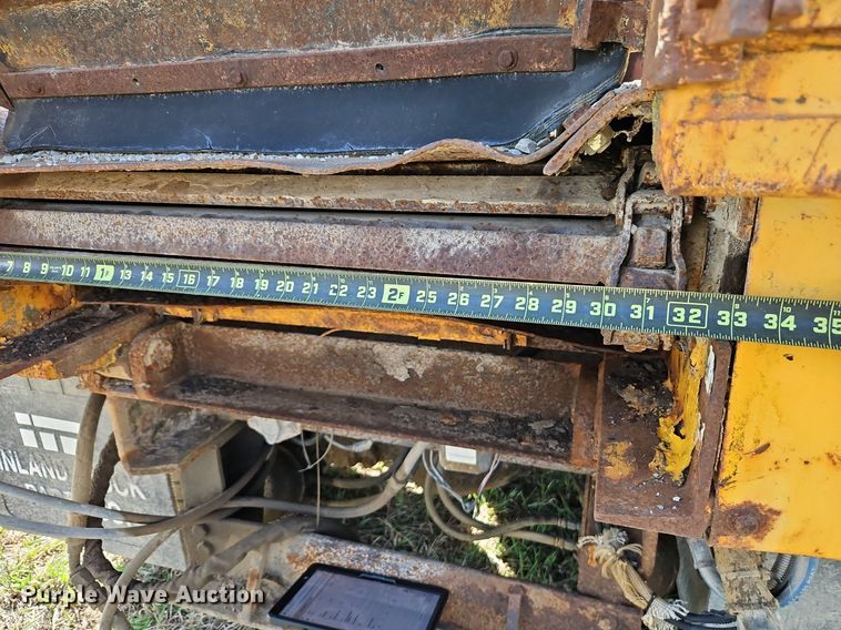 image for item DR8563 1999 Freightliner  FL80 dump truck