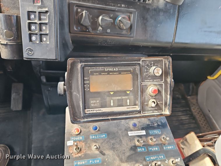 image for item DR8563 1999 Freightliner  FL80 dump truck