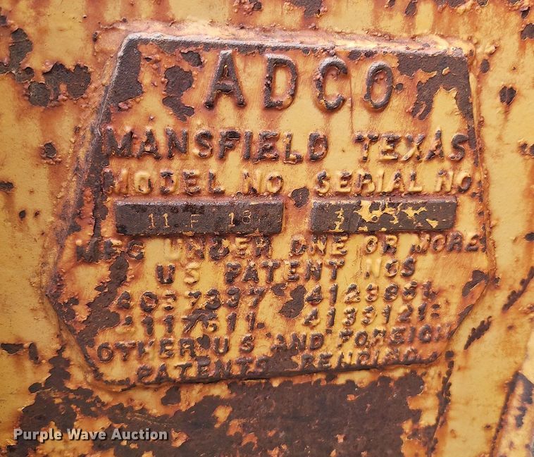 image for item DR8564 1977 Caterpillar  225 excavator