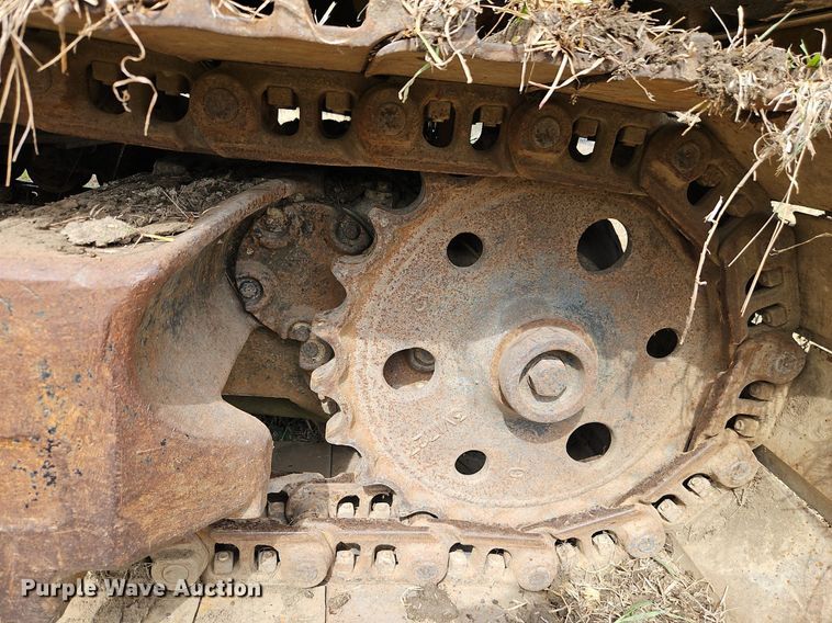 image for item DR8564 1977 Caterpillar  225 excavator