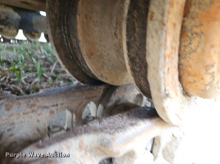 image for item DR8564 1977 Caterpillar  225 excavator