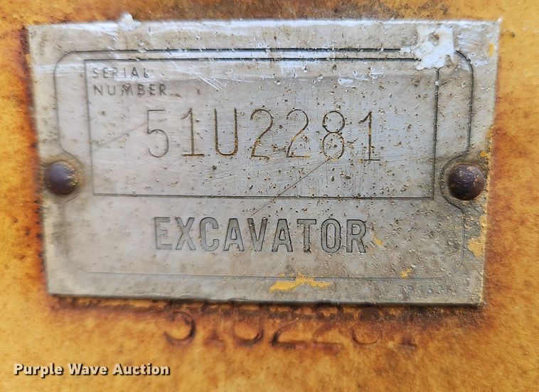 image for item DR8564 1977 Caterpillar  225 excavator