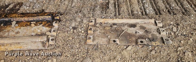 image for item DR8565 1985 Caterpillar  963 track loader