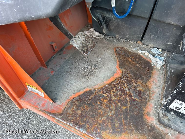 image for item DS0839 2012 JLG  G12-55A telehandler