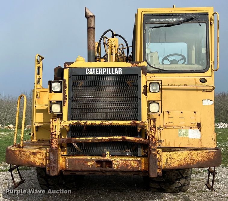 image for item DS2924 1995 Caterpillar 621F conventional scraper 
