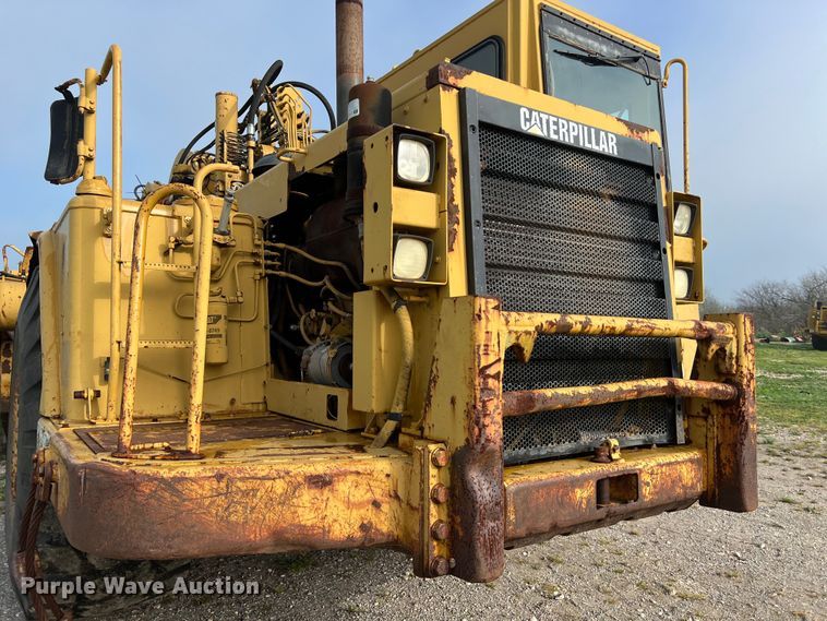 image for item DS2924 1995 Caterpillar 621F conventional scraper 