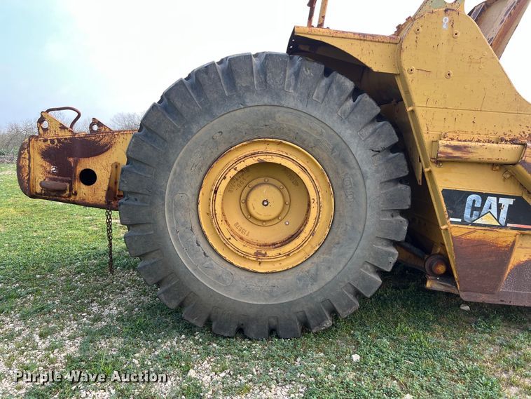 image for item DS2924 1995 Caterpillar 621F conventional scraper 