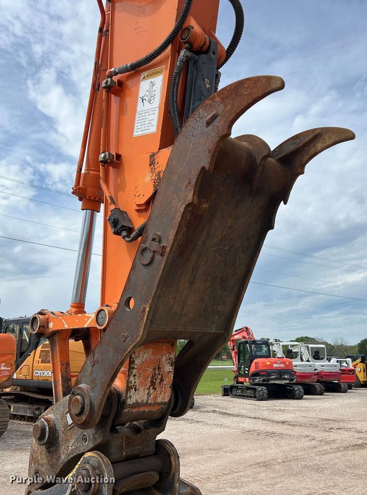 image for item DS2930 2016 Hitachi  Zaxis 160LC-6 excavator